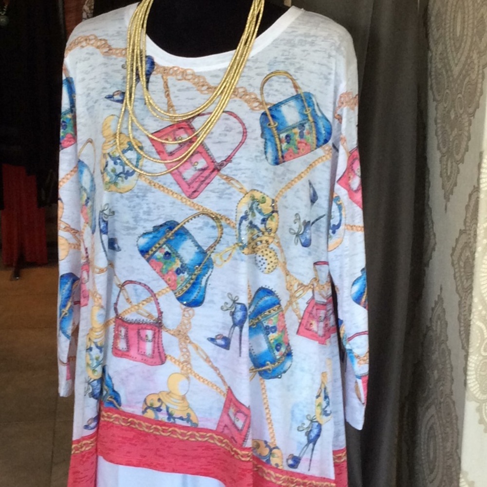Pocketbook And perfume bottles shark bite tunic